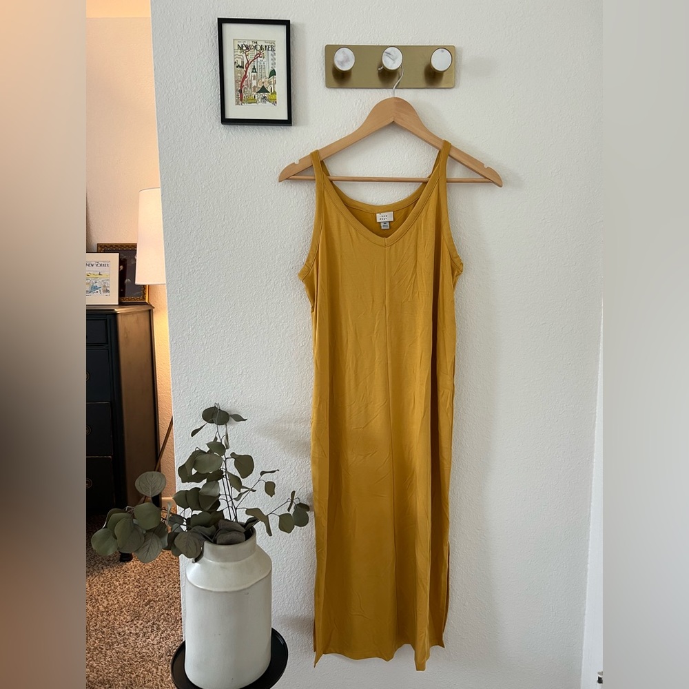 Yellow Dress